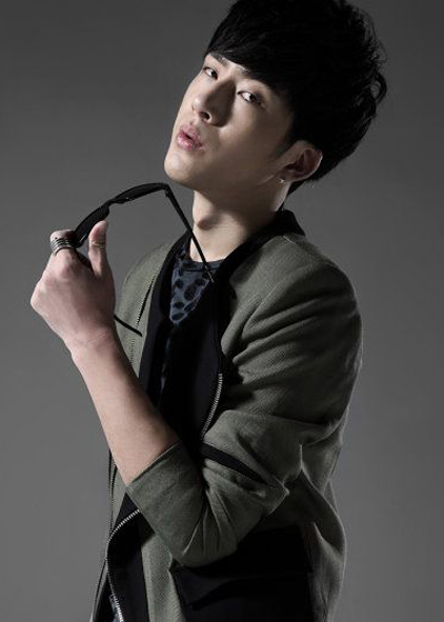 ジン・ボーラン